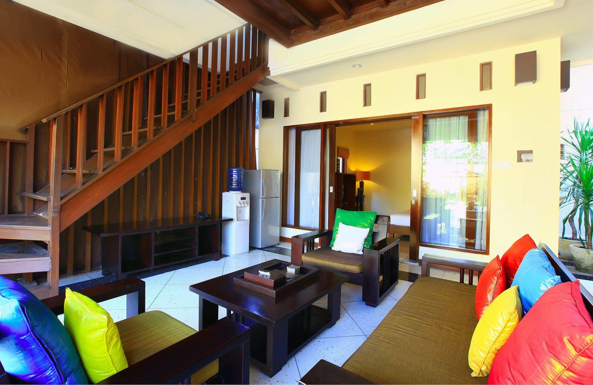 Mutiara Jimbaran Villas Kuta Selatan 外观 照片